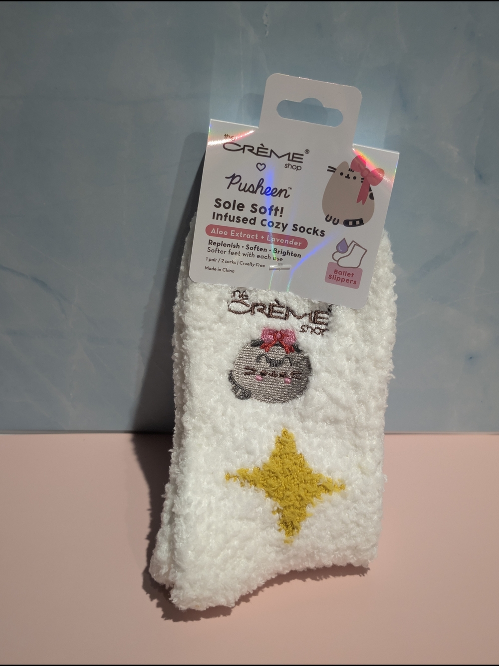 Pusheen Infused Aloe And Lavender Cozy Socks* Free Gift Included*